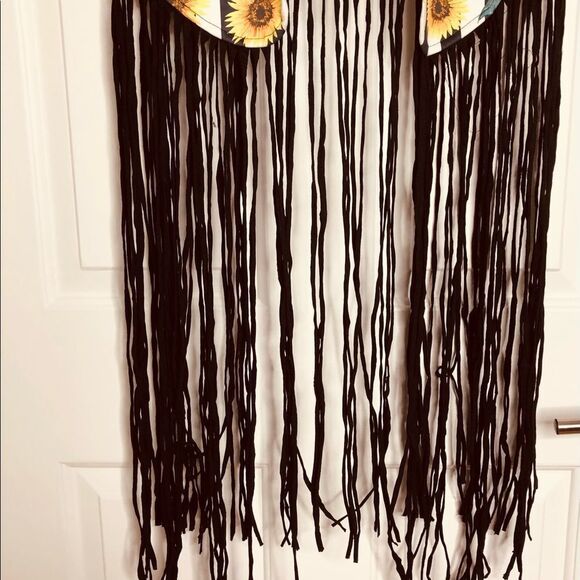 CRAZY TRAIN Sunflower Boho Fringe Vest Halloween M - Picture 9 of 12